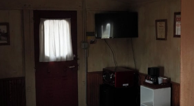 Номер Standard Historic Rail Caboose on Route 66
