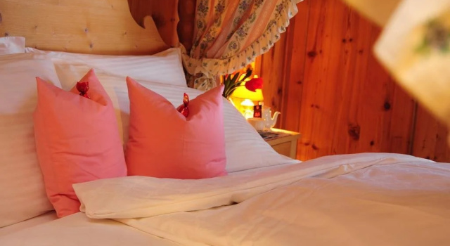 Hotel Chalet Alpenrose Bio Wellness Naturaktivhotel, Забронировать Шале Пейо Фонти Валь-ди-Соле