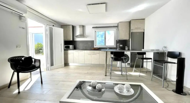 Коттедж Two-Bedroom House 5, FreeWifi, AC, BBQ, Mountain View