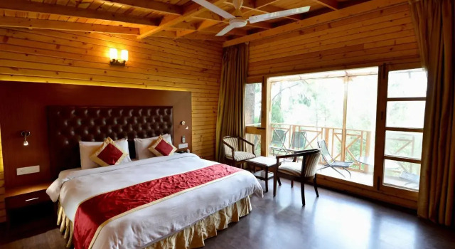 Номер Deluxe Kasauli Hills Resort