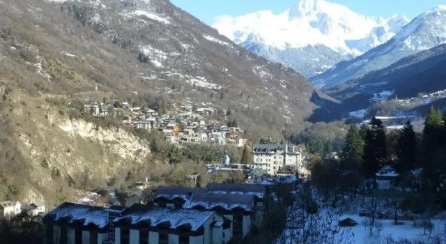 Appartement Brides-les-Bains, 1 pièce, 4 personnes - FR-1-512-85, Prenota Appartamento Hotel a Alvernia con parcheggio, Parcheggio