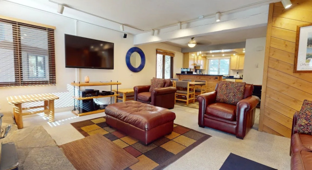 Wildflower #51 1 Bedroom Condo by RedAwning, Varaa Huoneisto Mammoth Lakes Mammoth