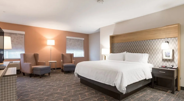 Двухместный номер Standard Holiday Inn Jackson NW - Airport Road by IHG