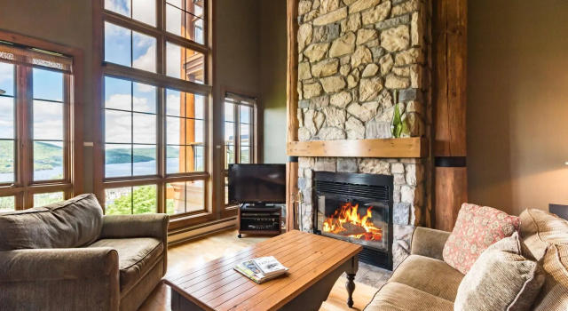 Equinox - RVMT, Boek Hotel 4-sterren hotels in Quebec, 4*