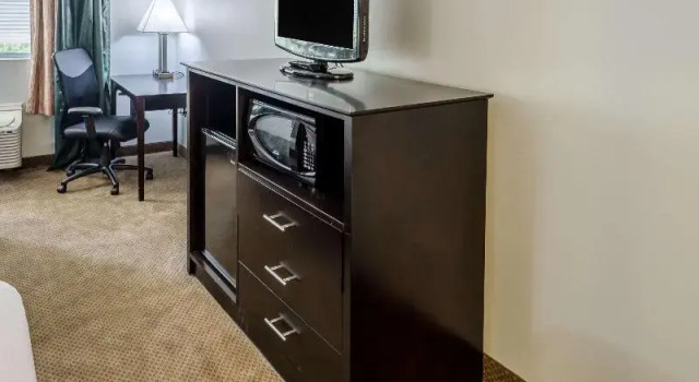 Номер Standard Quality Inn Gulf Shores Airport