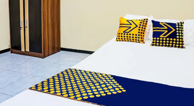 OYO Life 92091 Citra Omah Syariah, Prenota Hotel Malang East Java, vicino a Taman Krida Budaya Jawa Timur