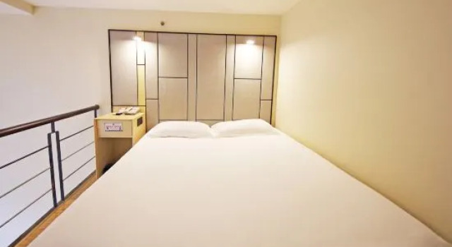 Люкс Business Rest Motel (Xincheng Road)