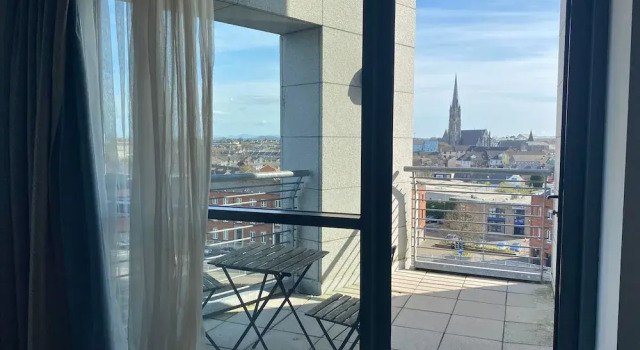 Suite with balcony Absolute Hotel Limerick