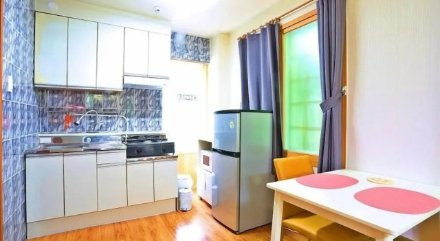 Студия Munmoon House