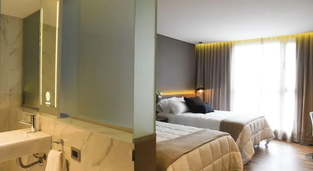 Двухместный номер Superior Hotel Soho Suites