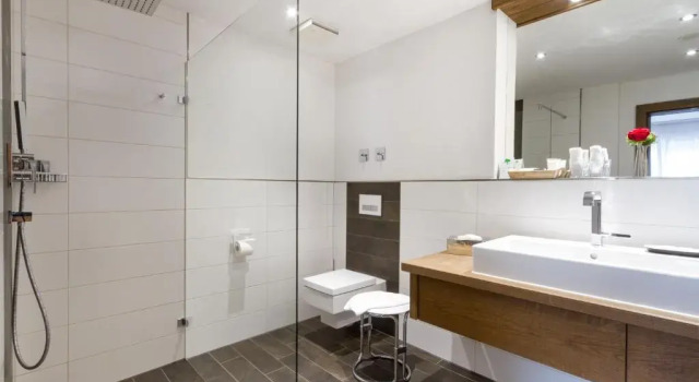 Полулюкс Deluxe Parkhotel Frank