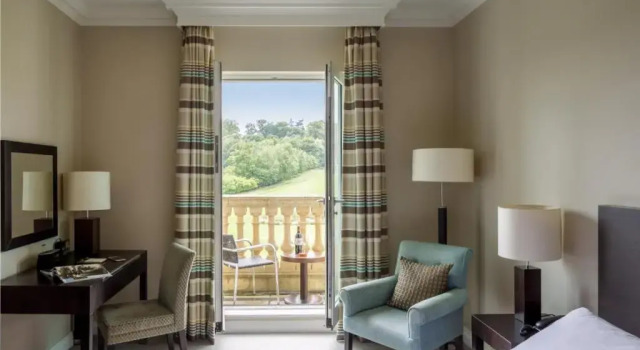 Двухместный номер Standard с балконом Bowood Hotel, Spa, and Golf Resort