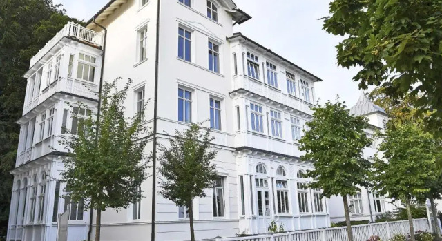 Villa "Strandeck" F 662 WG 1 mit Meerblick, Terrasse, Wintergarten