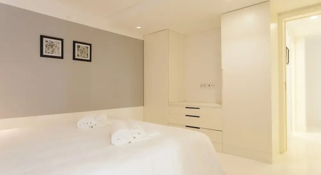Baixa Deluxe Vi Apartment Rentexperience, Забронировать Апартаменты/квартира Санта-Мария-Майор Лиссабон, рядом с Money Museum