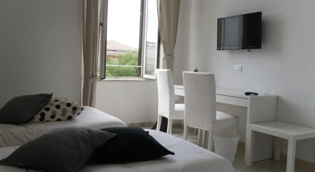 5 Rooms