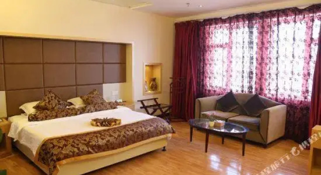 Hongyuan International Hotel, Prenota Hotel Jinhu Jiangsu