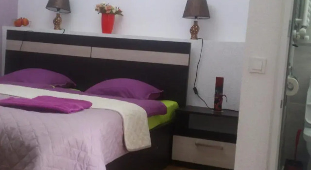 Guest house Madonna, Rezerwuj Pensjonat Tanie hotele w Region Tbilisi