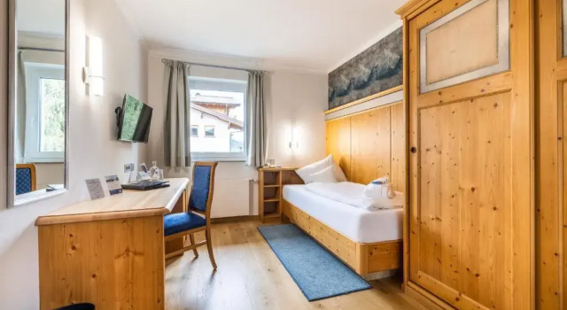 Номер Deluxe Schlosshotel Lacknerhof