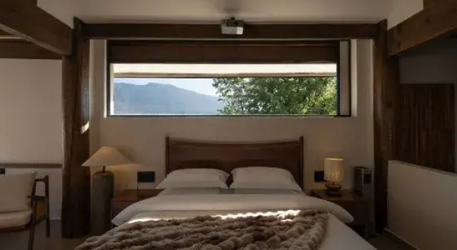 Люкс с красивым видом из окна TerraWind Wabi-sabi Guesthouse | Snow Mountain (Baisha Ancient Town)
