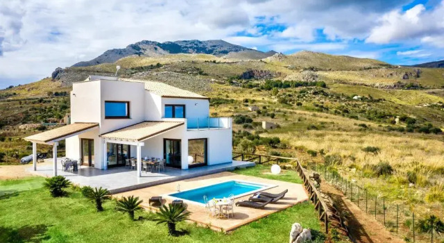 Вилла Villa Monica