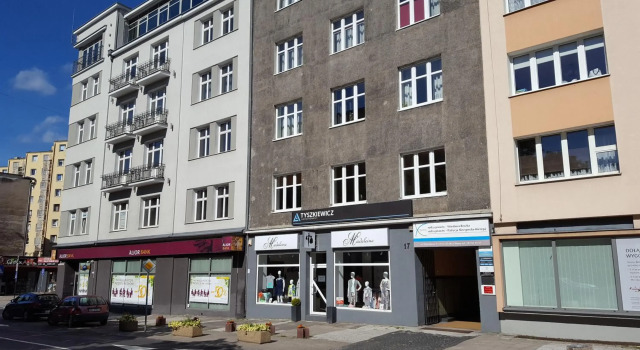 Apartament Classic Gdynia, Varaa Huoneisto Hotellit Pommeri pysäköinnillä, Pysäköinti