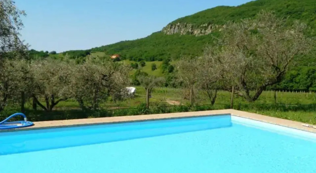 Il rovero, Prenota Appartamento Hotel a Veneto con piscina, Piscina