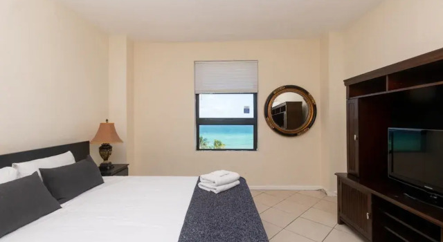 Апартаменты 661 Partial Ocean View Hollywood Beach