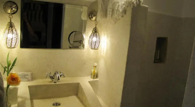 Camera doppia Standard Riad Houdou