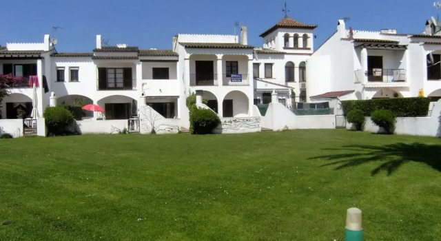 Apartment Ermita 91, Varaa Huoneisto Torroella de Montgrí Baix Empordà