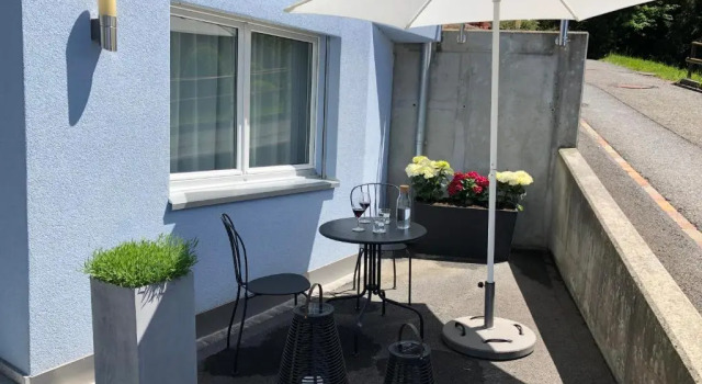 Wonderful & Private Room with en-suite bathroom, Book Hotel Triesen Liechtenstein