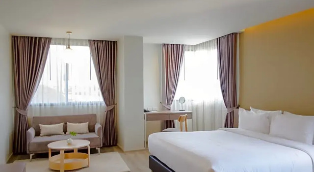 Люкс The Rise Suites Hotel, Chiang Mai - SHA Extra Plus