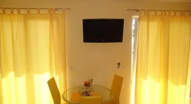 Студия с балконом и с видом на море Villa Grgo Apartments