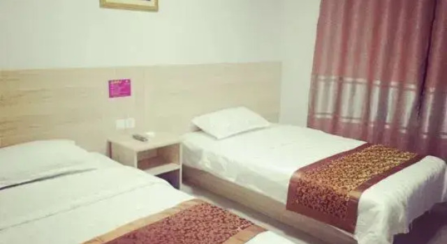 Двухместный номер Economy Mengyin Taoyuan Hotel