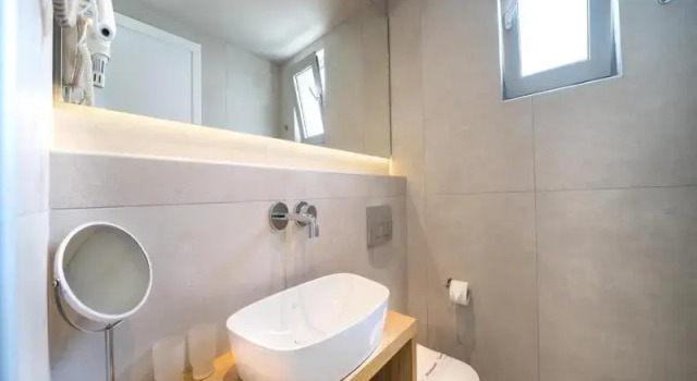 Двухместный номер Standard с балконом Adele Beach Hotel