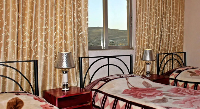 Rocky Mountain Hotel Jordan, Book Hotel Hotels in Petra with Parking, Parking