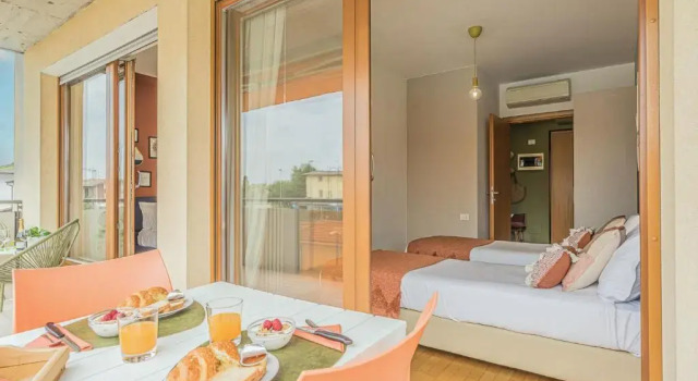 HYGGE Family Apartment - one step away from the lake!!!, Забронировать Апартаменты/квартира Сирмионе озеро Гарда