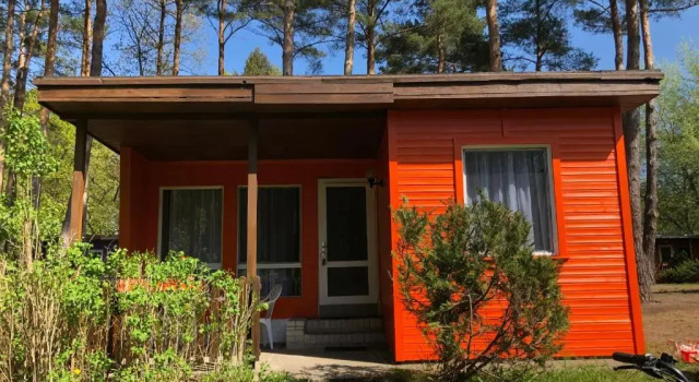 Коттедж Gast-& Logierhaus Am Rheinsberger See