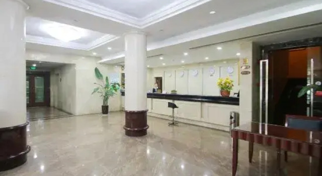 Changcheng Hotel, Varaa Hotelli Yangpu 