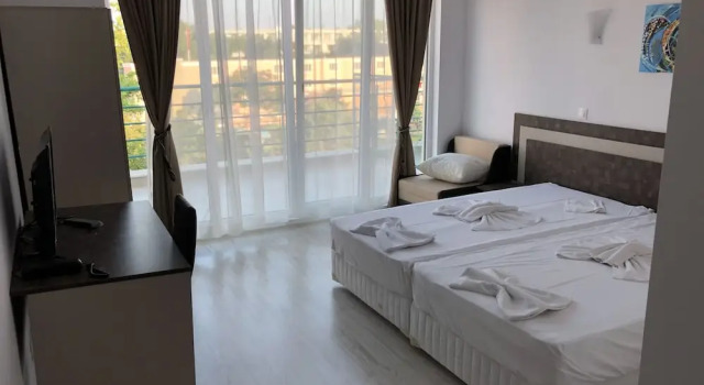 Одноместный номер Standard с балконом Sunny Beach Family Resort