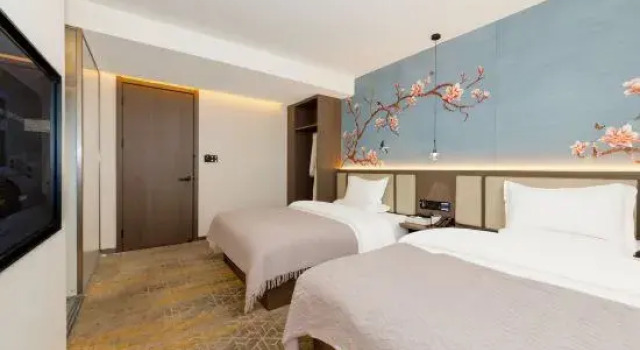 Люкс Fuyijia E-sports Hotel (Gongyi Huochang Road Tongben Road Store)