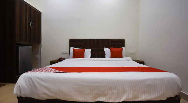 OYO 9727 Hotel Welcome Inn 2, Book Hotel Amritsar Punjab
