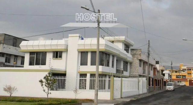 Hostel Tierra de Fuego, Rezerwuj Hostel Latacunga Cotopaxi