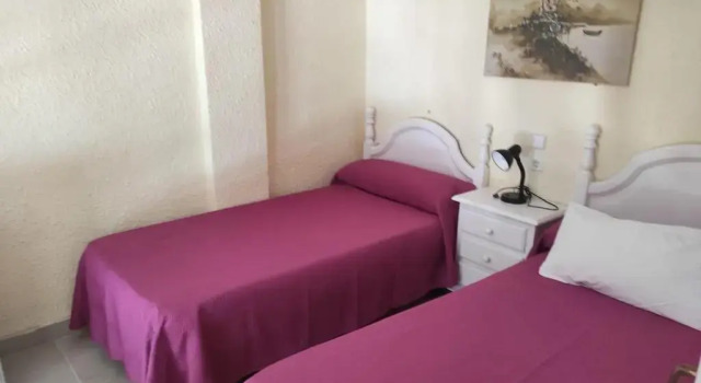 Skol 913A by Completely Marbella, Забронировать Отель Отели Марбелья с парковкой, рядом с Набережная Марбельи, Парковка