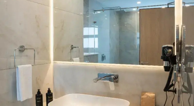 Люкс Standard AR Suites KLJ Square