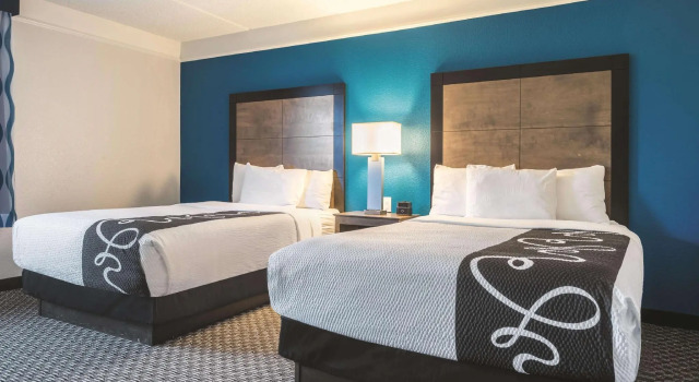 Четырёхместный номер Standard La Quinta by Wyndham Orlando Lake Mary