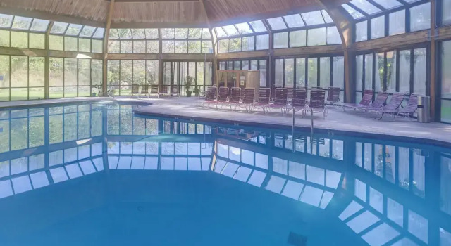 Номер Standard с 4 комнатами Pocono Paradise Ultimate Camelback Getaway 4 Bedroom Townhouse