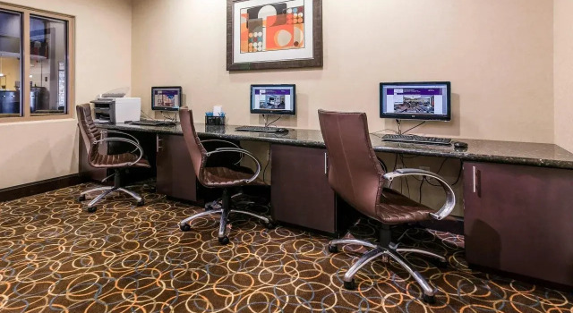 Springhill Suites by Marriott Waco Woodway, Забронировать Отель Уэйко штат Техас