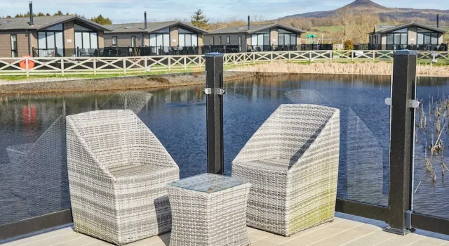 Коттедж Host Stay Transporter Lodge