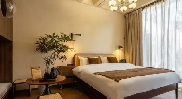 Кровать в общем номере Middle Globe Resort