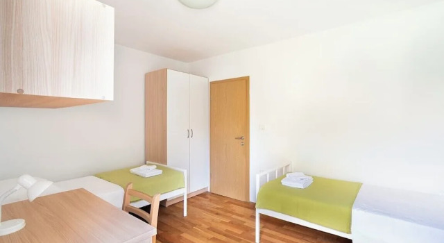 Апартаменты c 1 комнатой Apartments MEDVED in the historic center